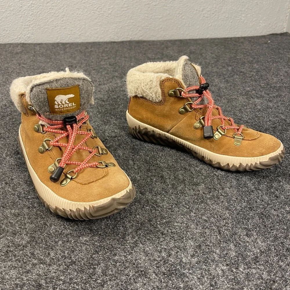 Sorel Waterproof Kids Tan Pink Suede Fur Lined Winter Boots Size 3